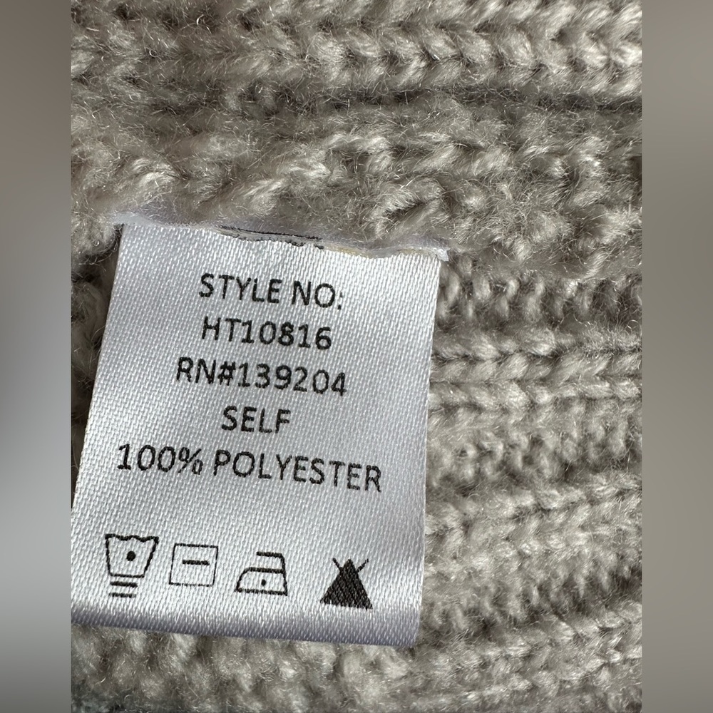 Boutique x Royal & Reese Cable Knit Sweater Open Oversized Cardigan - Worn 1x - Picture 5 of 8